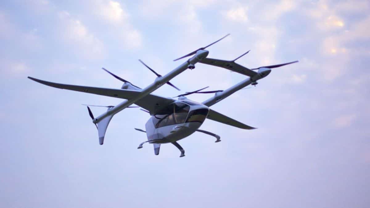 Chinas HH 100 Unmanned Transport System Completes Successful Maiden Flight in Xian