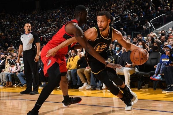 Warriors beat the Trail Blazers