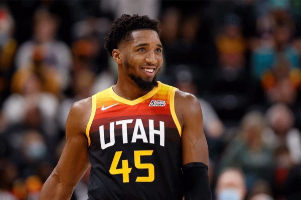 Donovan Mitchell becomes the 3rd fastest player to score 8000 points in Utah Jazz history