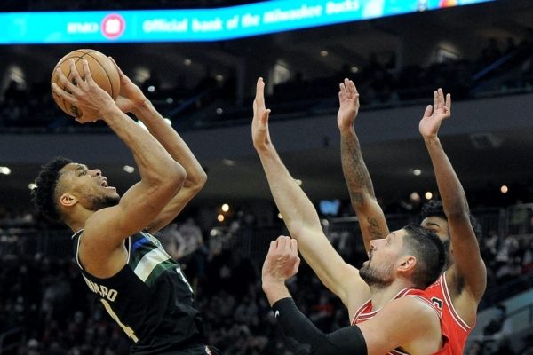The Milwaukee Bucks stomp the Chicago Bulls
