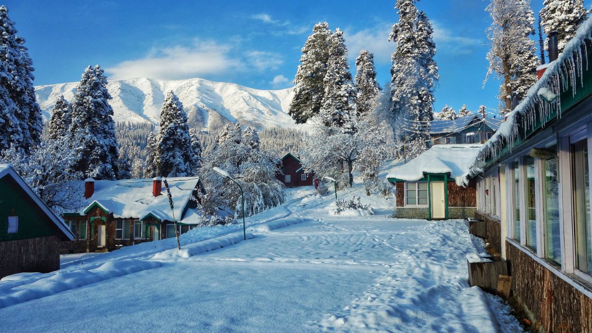 Top destinations to witness snowfall this New Year