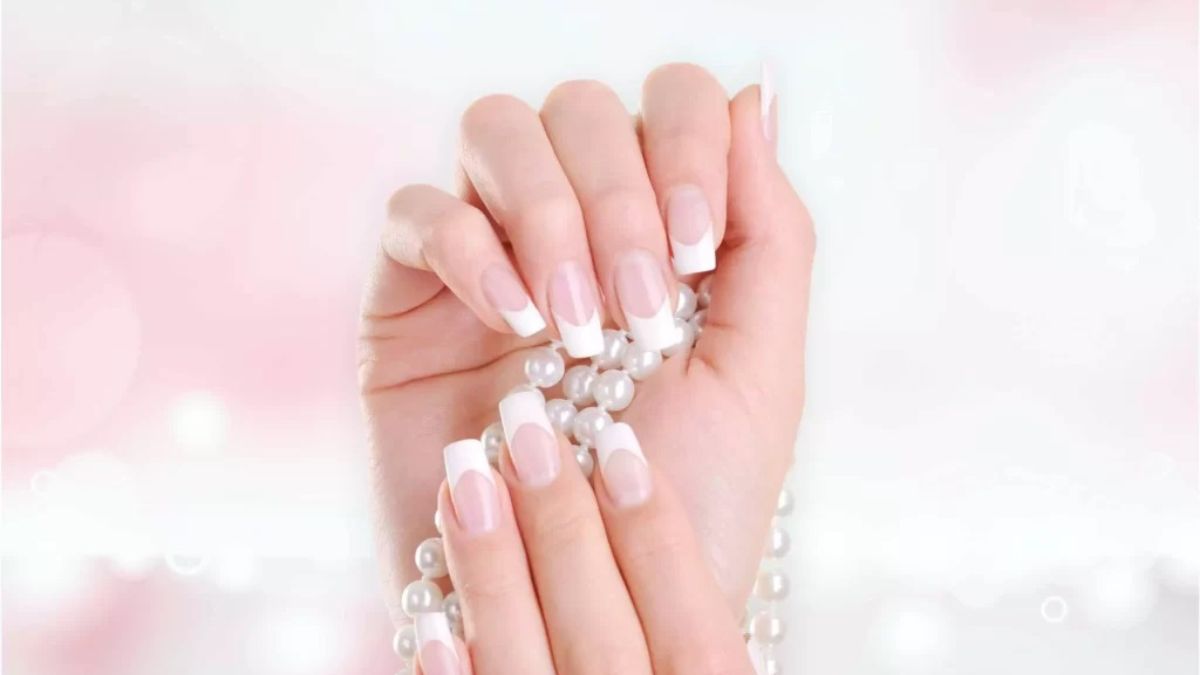 duck nails with french tips