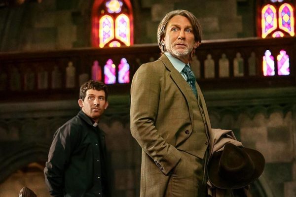 Wake Up Dead Man: A knives out murder mystery