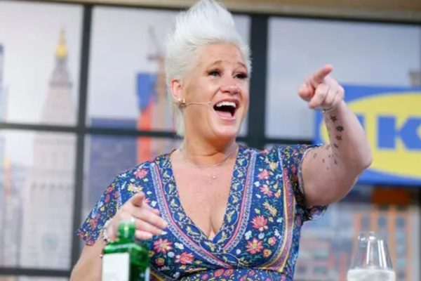 Anne Burrell