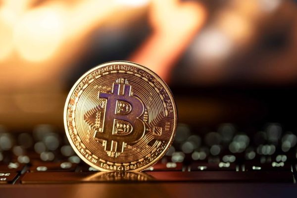 Top Hot Coins in Crypto in the last 24 hours: BNB rises 0.69% to $772 while BTC and SOL see red