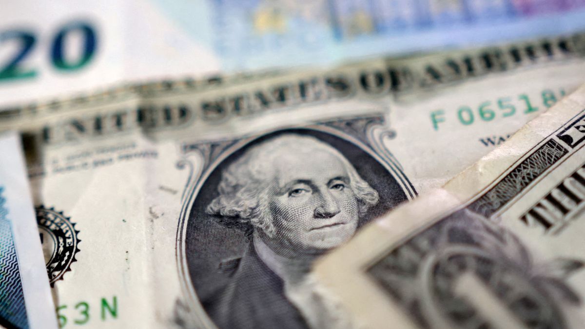 Asian currencies strengthen as Dollar slips on Fed cut bets