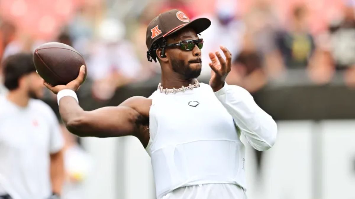 Travis Kelce backs Shedeur Sanders in Browns QB debate