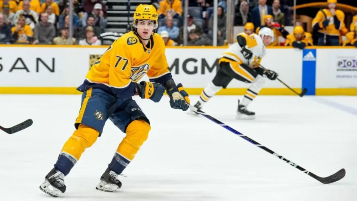 Nashville Predators sign Luke Evangelista to two-year deal