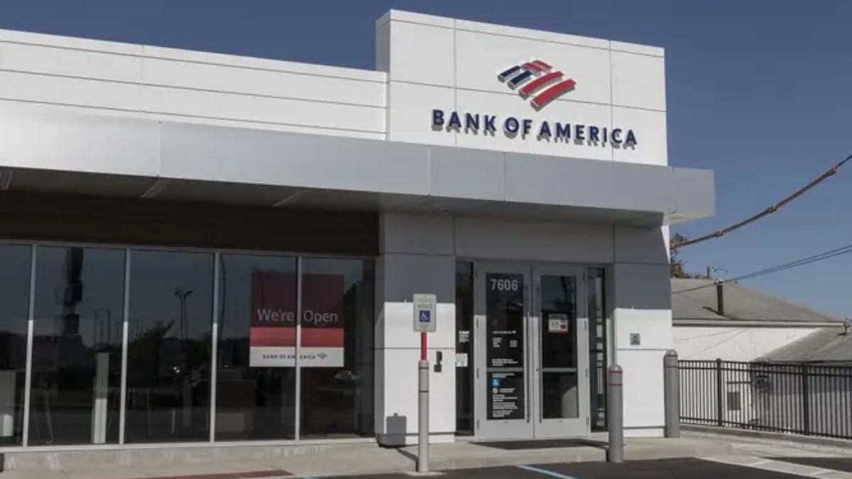 Bank of America downgrades Shake Shack