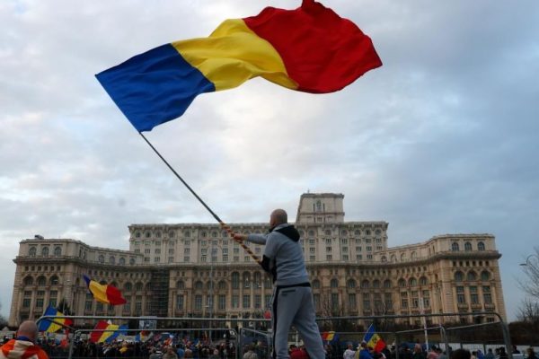 Romania keeps interest rate unchanged at 6.5% amid rising inflation
