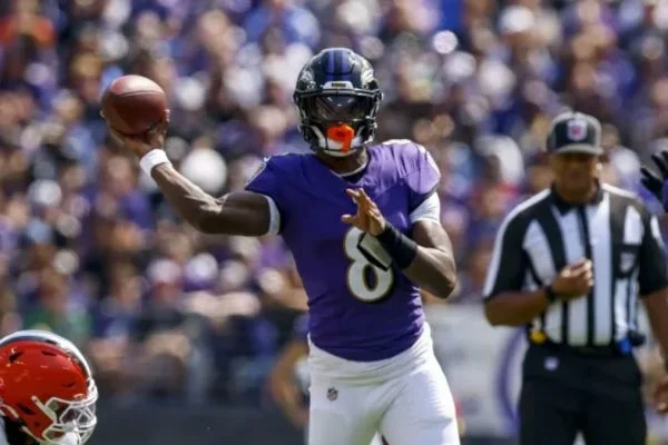 Lamar Jackson returns to practice but week 8 status still unclear