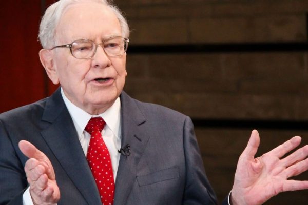 Warren Buffett may have sold more Apple shares this quarter