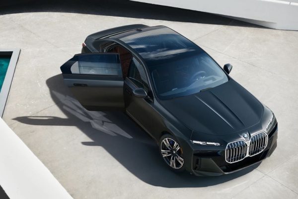 BMW loses long fight over soft-close door injury