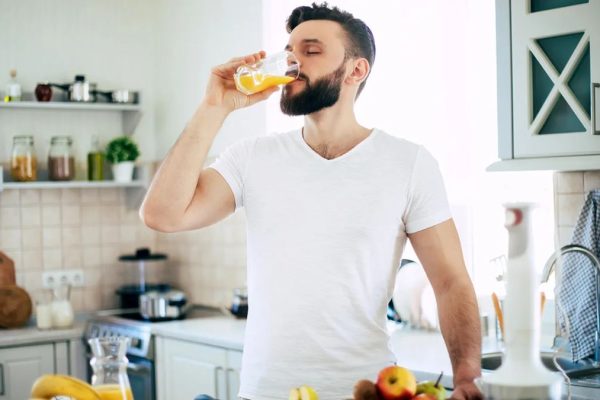 Research suggests daily glass of orange juice has therapeutic properties