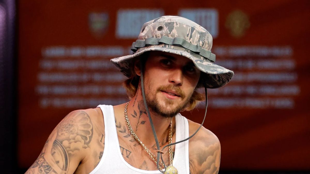 Justin Bieber is losing followers on Twitter and the reason shocks us!