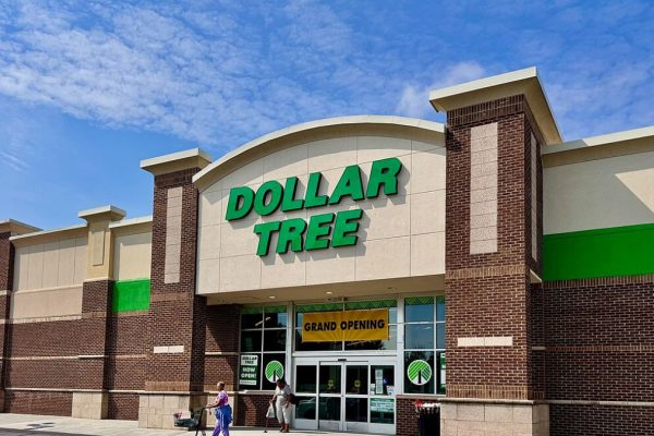 Dollar Tree tops expectations with strong Q3 sales and record Halloween momentum