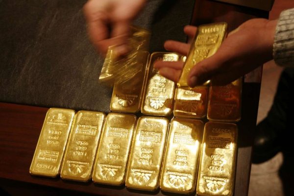 Gold Rises as Dollar softens ahead of Fed meeting