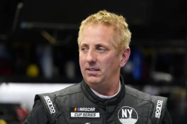 Greg Biffle and family die in tragic plane crash