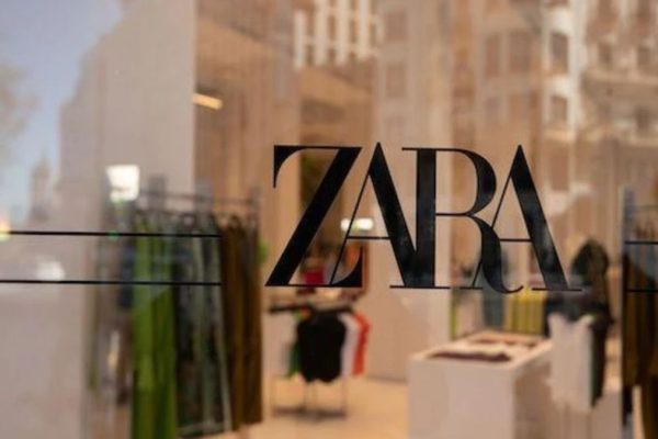 Zara starts using AI to create fashion photos