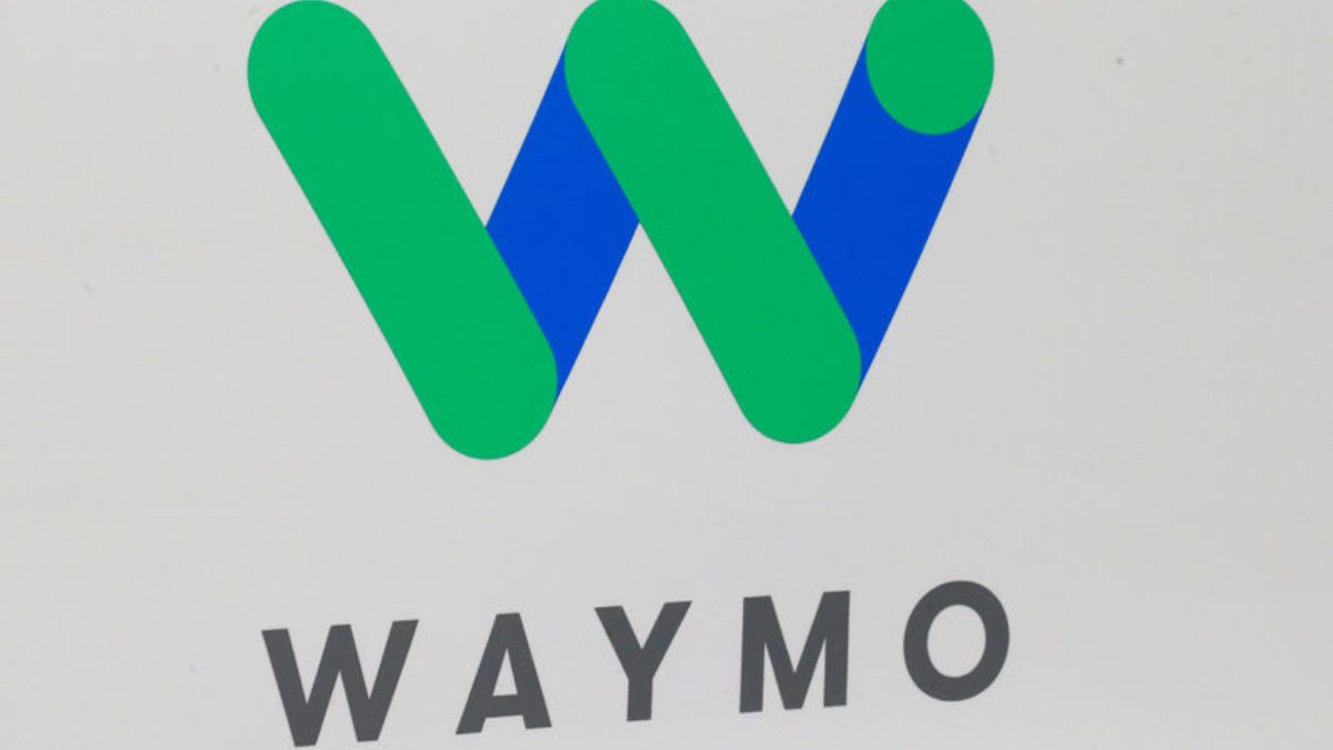 California tightens rules on self driving cars after traffic issues