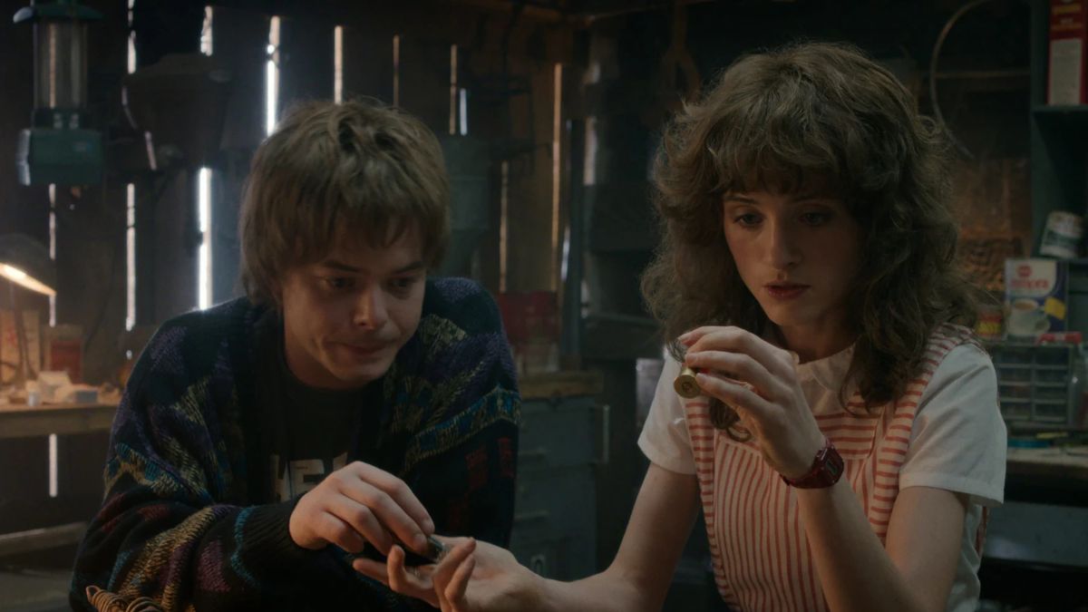 Stranger Things confirms Nancy and Jonathan have broken up
