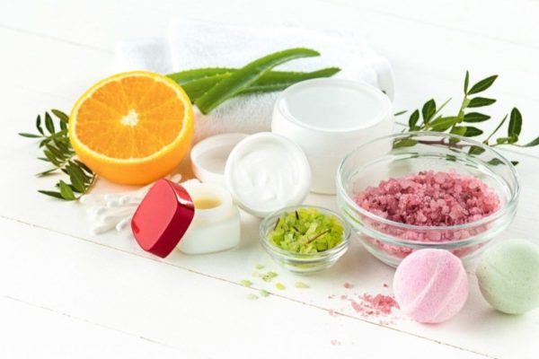 What are edible beauty products and why they’re trending in 2025