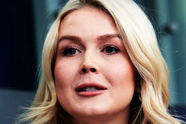 Karoline Leavitt press briefing sparks outrage over ICE and Renee Good death