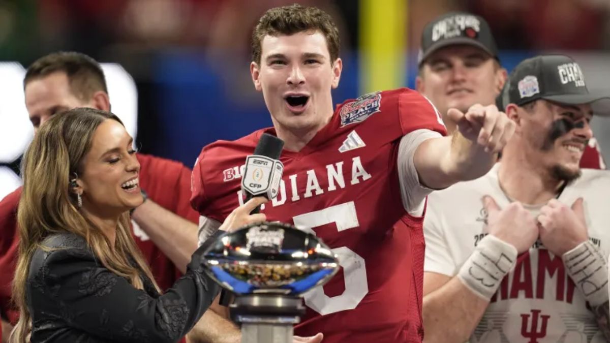 Fernando Mendoza shines as Indiana reaches title game