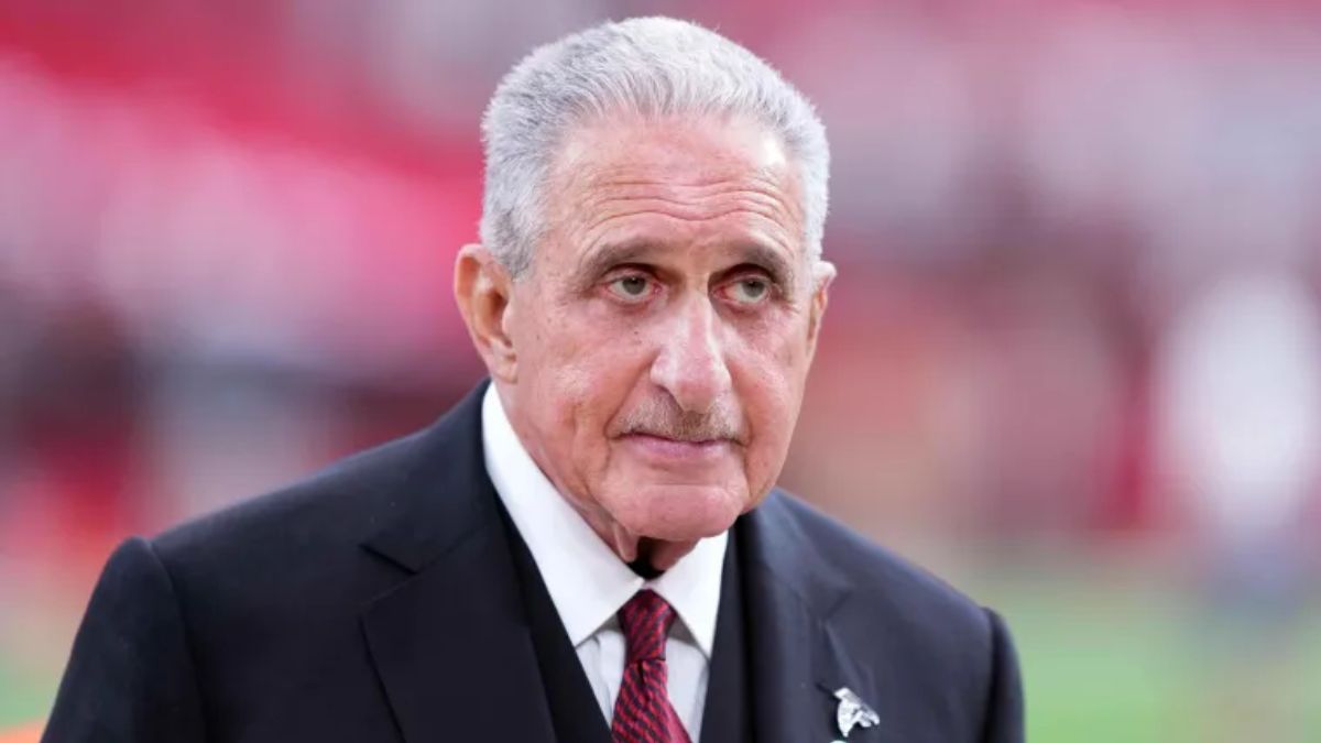 Falcons begin GM and head coach search after Matt Ryan hire