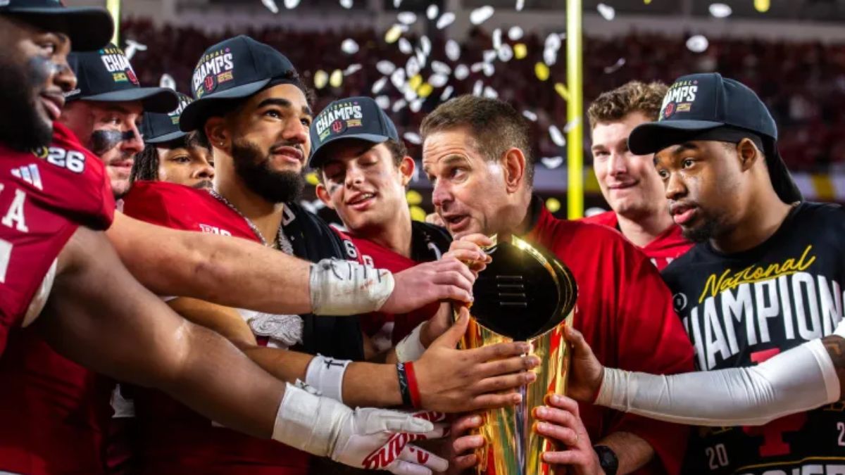 Curt Cignetti leads Hoosiers to CFP championship