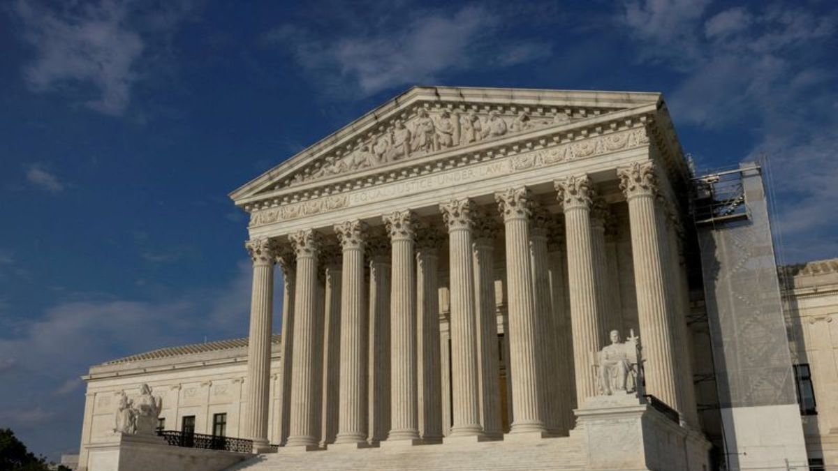 Supreme Court delays ruling on Trump’s tariffs, extending uncertainty