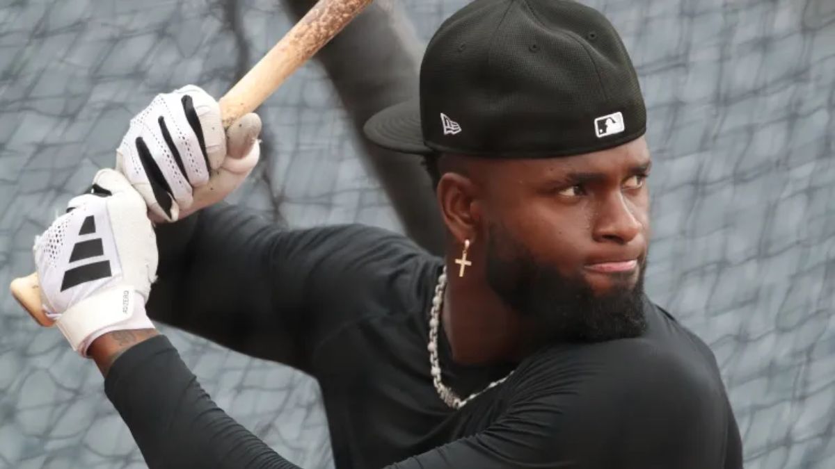 Mets land Luis Robert Jr. in blockbuster trade with White Sox