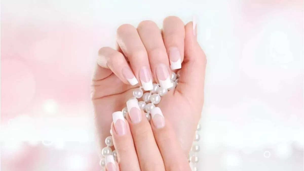 duck nails with french tips