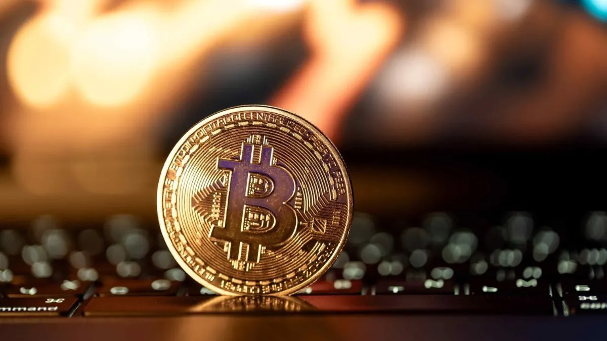 Top Hot Coins in Crypto in the last 24 hours: BNB rises 0.69% to $772 while BTC and SOL see red