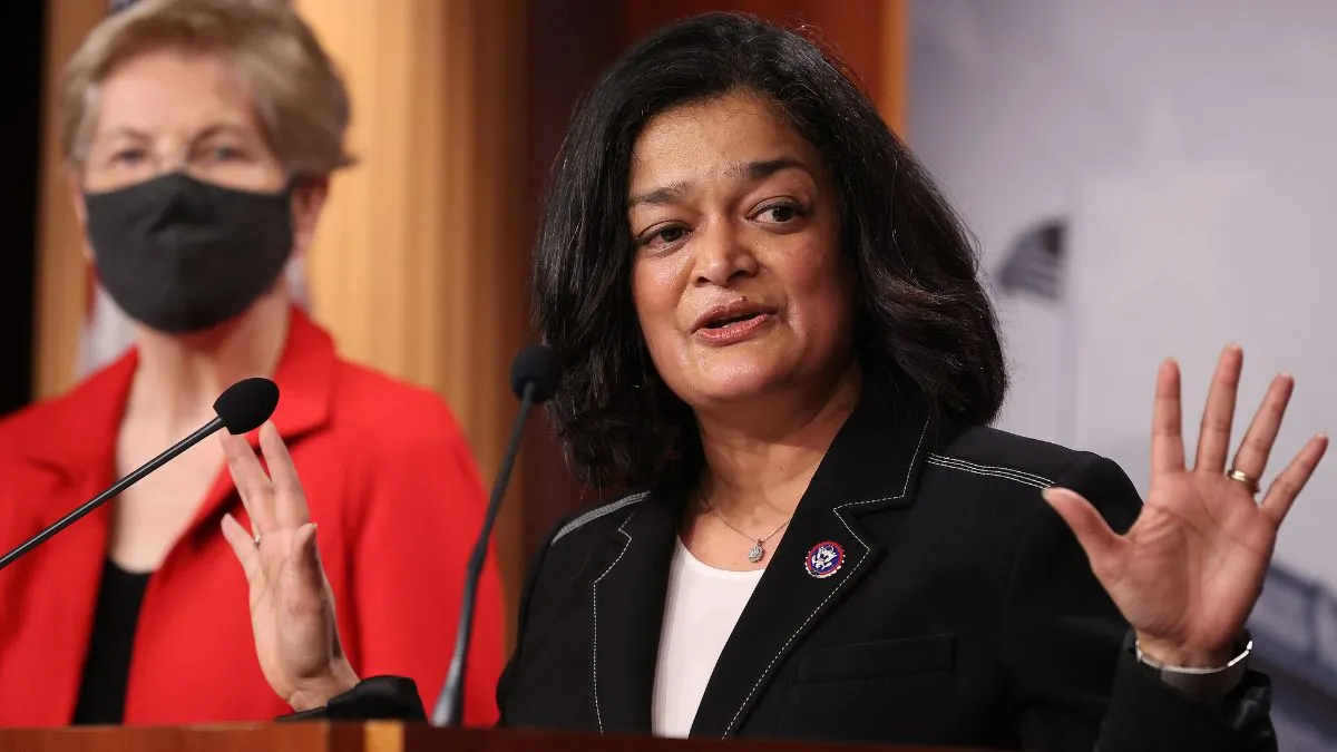 Arizona Lawmaker faces backlash for calling for execution of democratic congresswoman