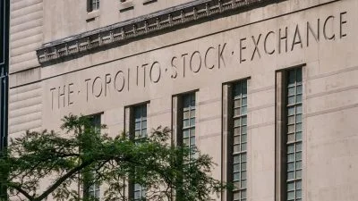TSX: Canadian stocks hit record high as energy rallies