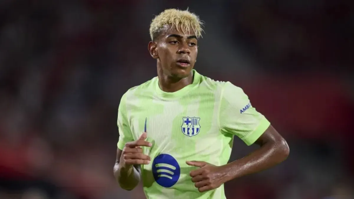 Barcelona cruise past Valencia but concern rises over Lamine Yamal