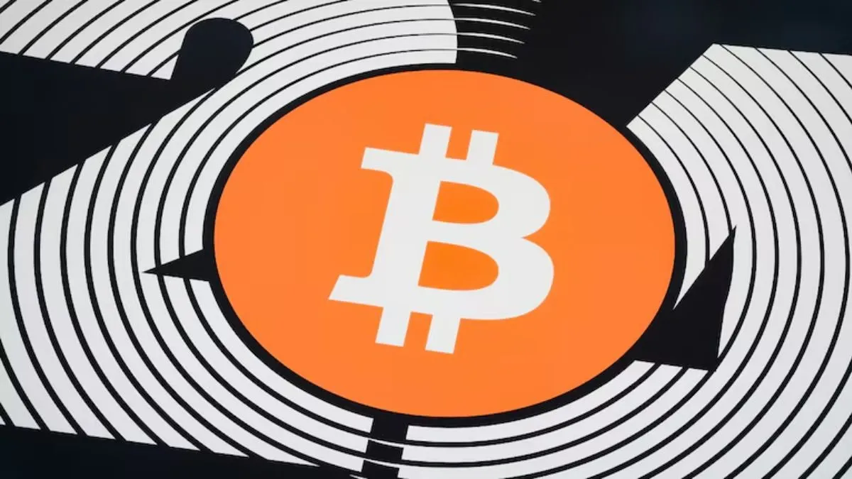 Bitcoin price today: Bitcoin climbs above $120K on “Uptober” hopes and US shutdown buzz