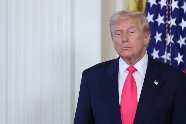 Trump Clashes With Reporter on Air Force One