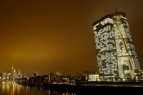 UBS turns more positive on Europe’s luxury giants for 2026