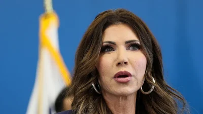 Video evidence contradicts Kristi Noem’s "domestic terrorism" claim in Minneapolis killing