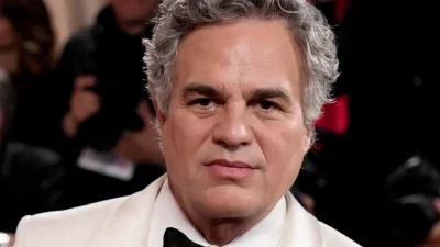 Mark Ruffalo condemns ICE and Trump administration at 2026 Golden Globes