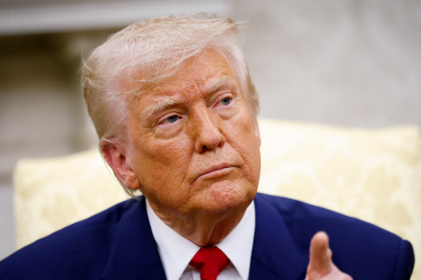 U.S. ‘Doomsday Plane’ E-4B appears in Washington and Los Angeles amid rising global tensions