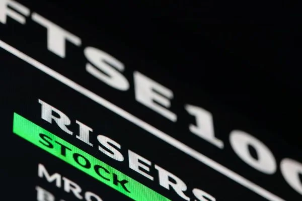 Why the FTSE 100 is rising and which stocks are driving it