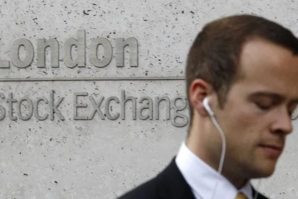 FTSE 100: UK shares rise as pound slips and big corporate news breaks