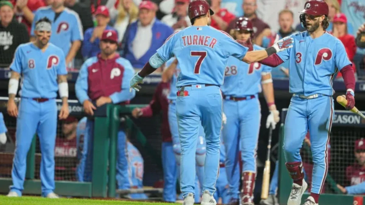 Dodgers sign Kyle Tucker as Phillies emerge as favorites for Bo Bichette