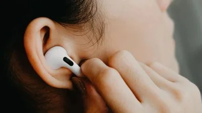 Apple planning ultra premium AirPods Pro launch in 2026