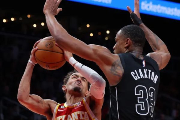 Nic Claxton’s finger injury has Nets fans a little worried