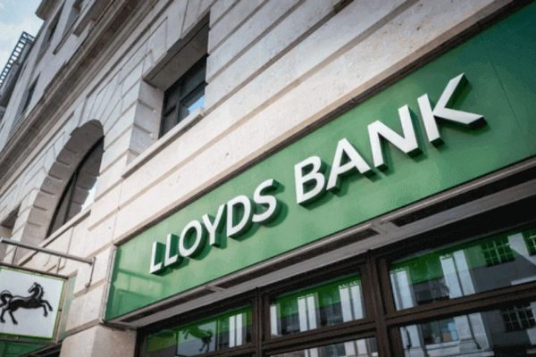 Lloyds Bank share price hits highest level since 2008 ahead of earnings