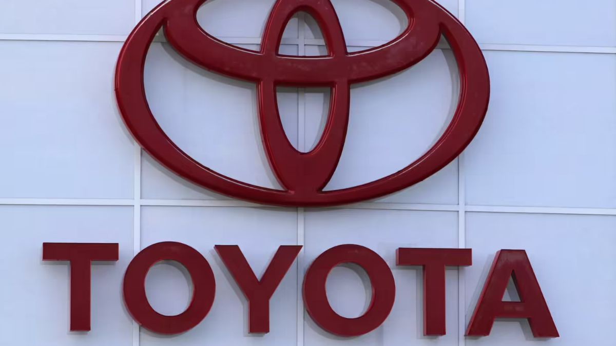 Toyota stays the world’s biggest carmaker in 2025